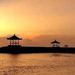 Villa Mega